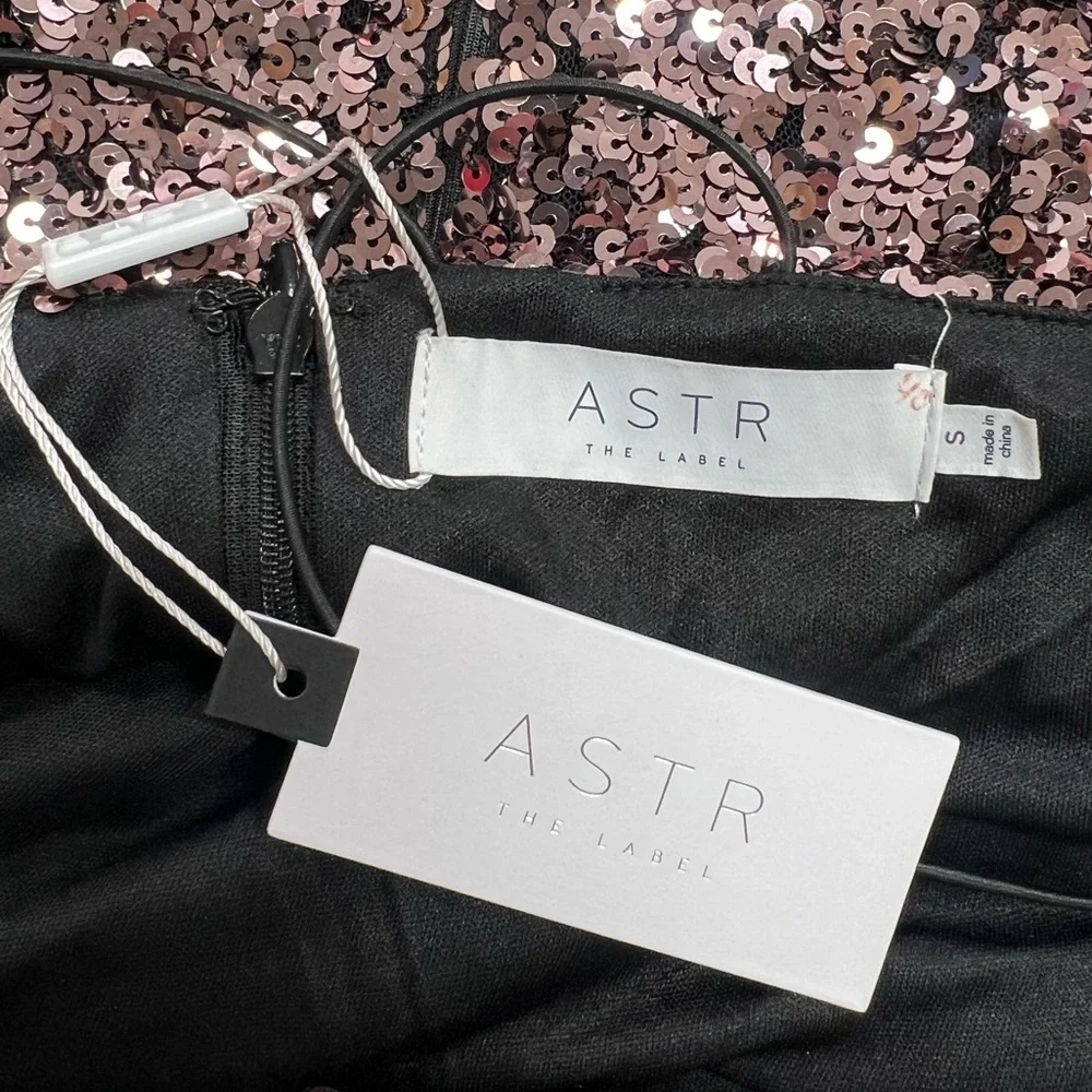 ASTR The Label Sequin Mini Dress Size Small New With Tags Rose Pink and Black - Picture 4 of 12